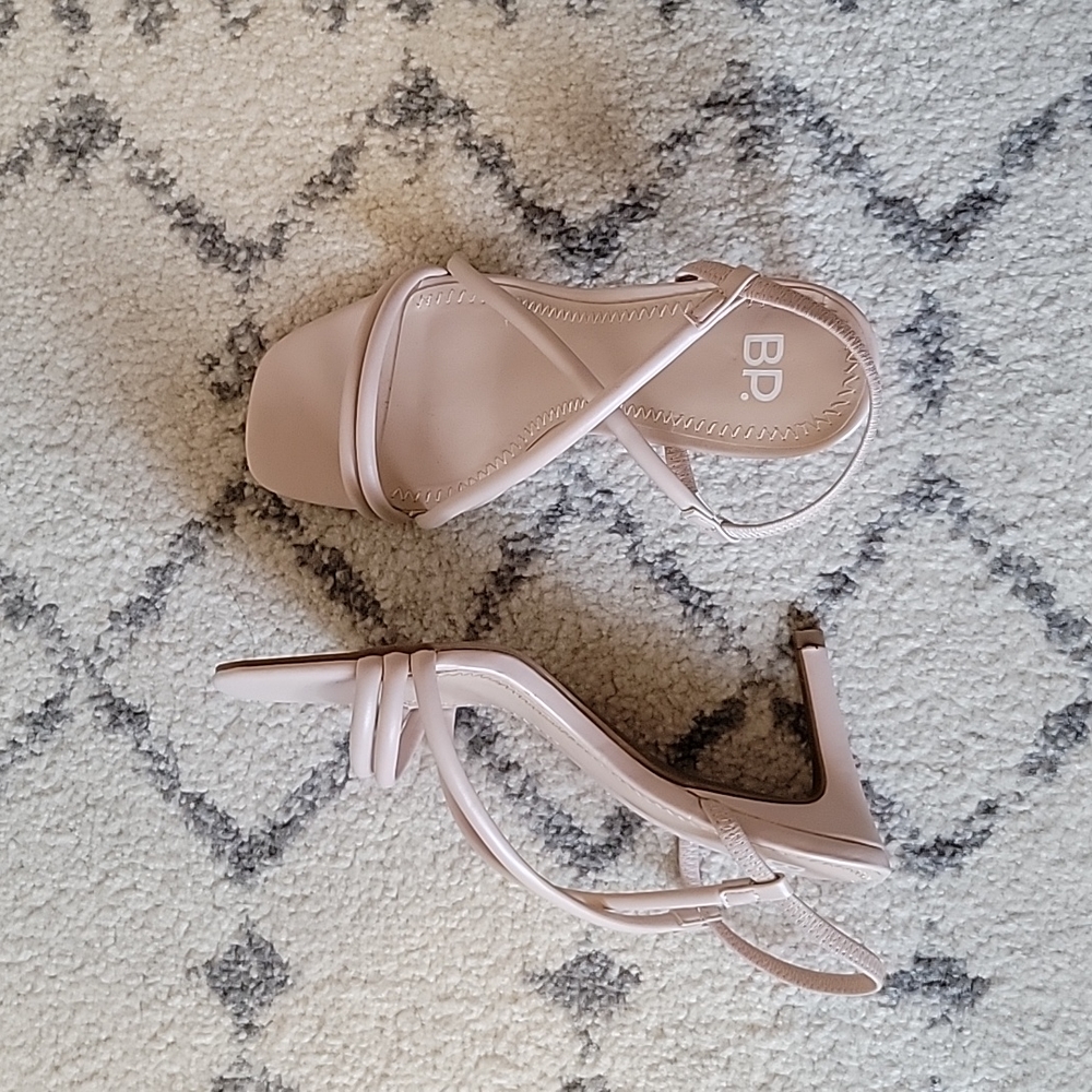 BP Billy Blush Faux Leather heeled sandals Size 6.5